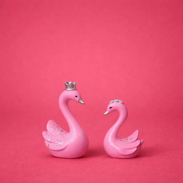 Royal Pink Swan Couple Decorative Showpiece – Romantic Home & Gift Decor